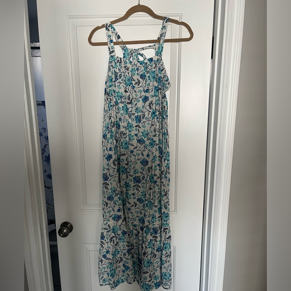 Like new blue/white sundress